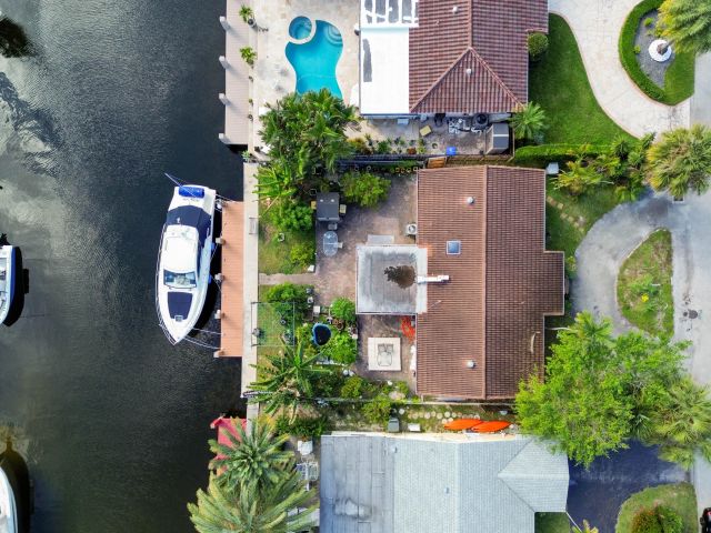 Продажа дома по адресу 2576 SE 14th Street - фото 6893413