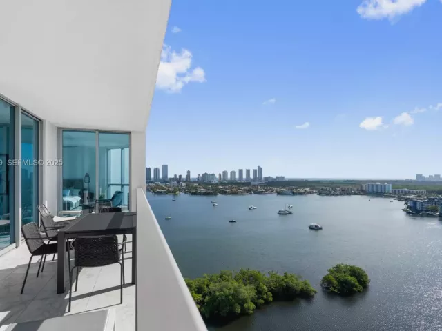 Продажа квартиры #2002 - фото 6880577