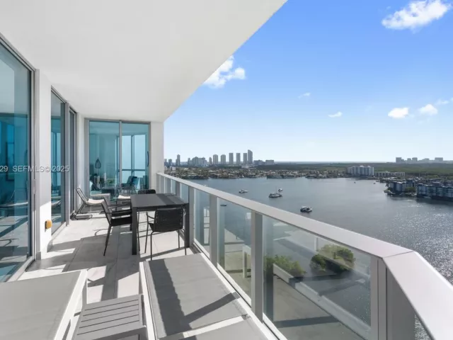 Продажа квартиры #2002 - фото 6880579