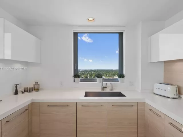 Продажа квартиры #2002 - фото 6880563