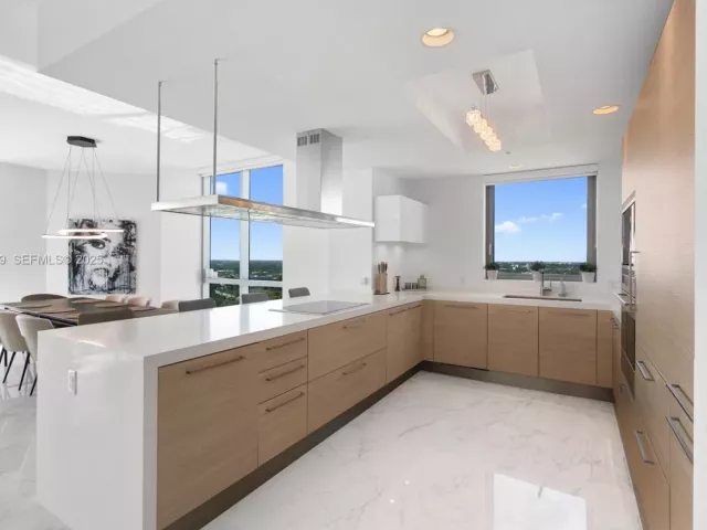 Продажа квартиры #2002 - фото 6880564