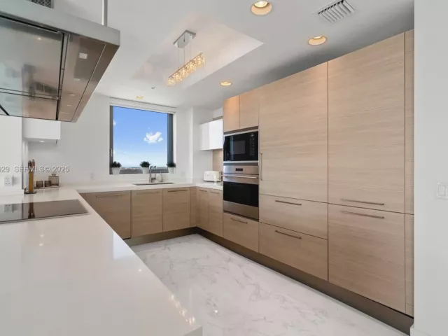 Продажа квартиры #2002 - фото 6880565