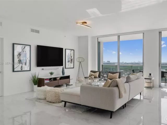 Продажа квартиры #2002 - фото 6880569