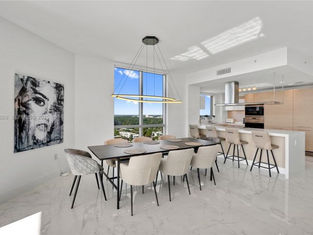 Продажа квартиры #2002 - фото 6880567