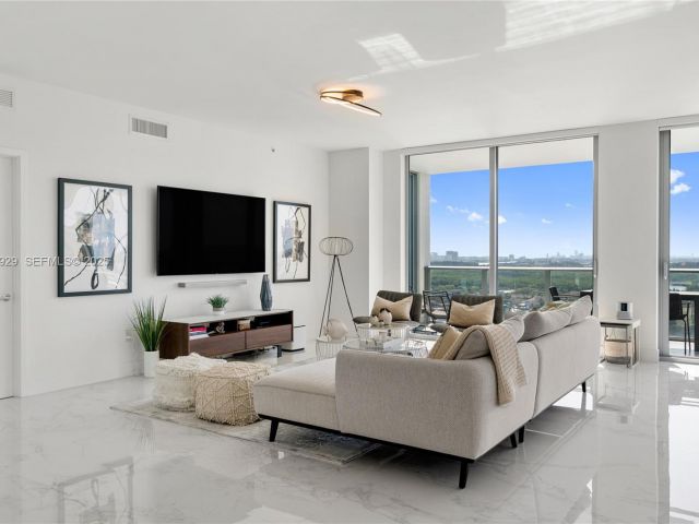 Продажа квартиры #2002 - фото 6880569