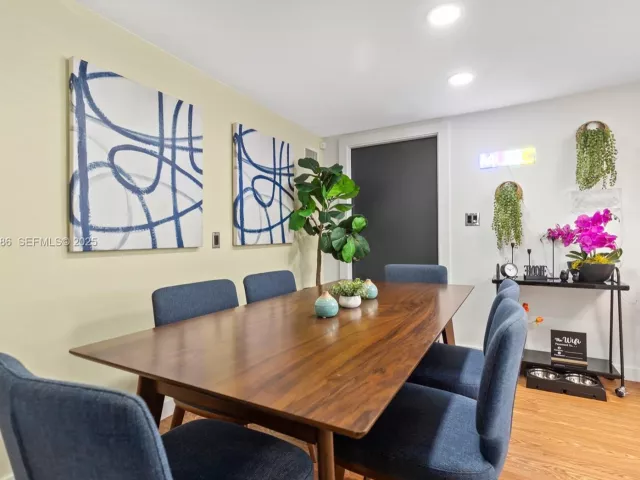 Дом в аренду по адресу 220 NW 134th St - фото 6888215