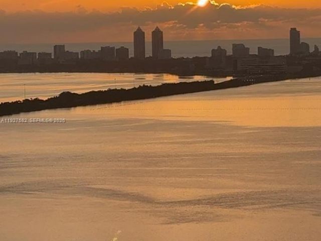 Продажа квартиры #3803 - фото 6876793