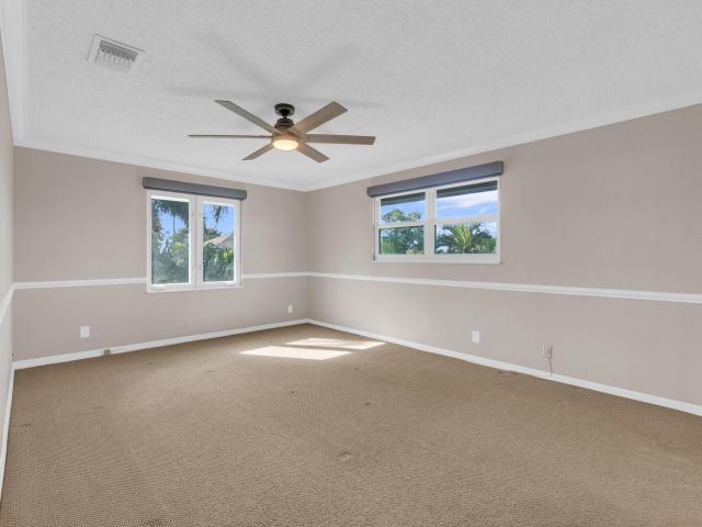 Продажа дома по адресу 22577 Blue Fin Trail - фото 6913811