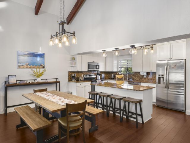 Продажа дома по адресу 15881 SW 8th Avenue - фото 6879588