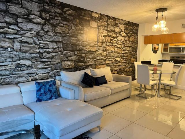 Продажа квартиры #3109 - фото 7436901