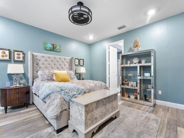 Продажа дома по адресу 4025 Marina Way - фото 6884262