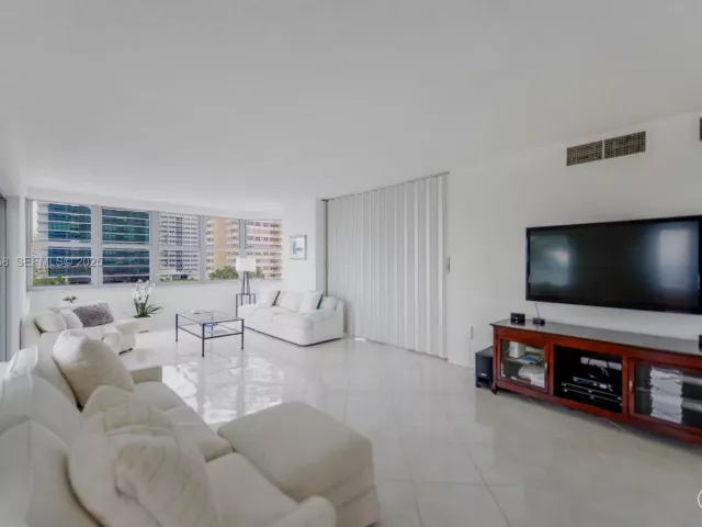 Квартира в аренду номер5Q - фото 6877986