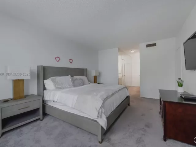 Квартира в аренду номер5Q - фото 6877975