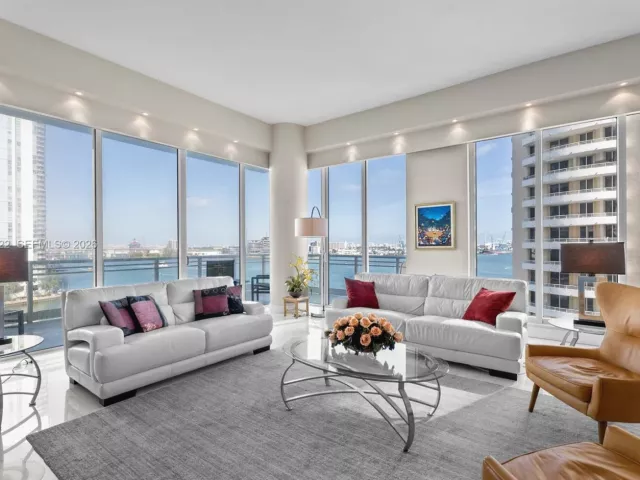 Продажа квартиры #803 - фото 6888953