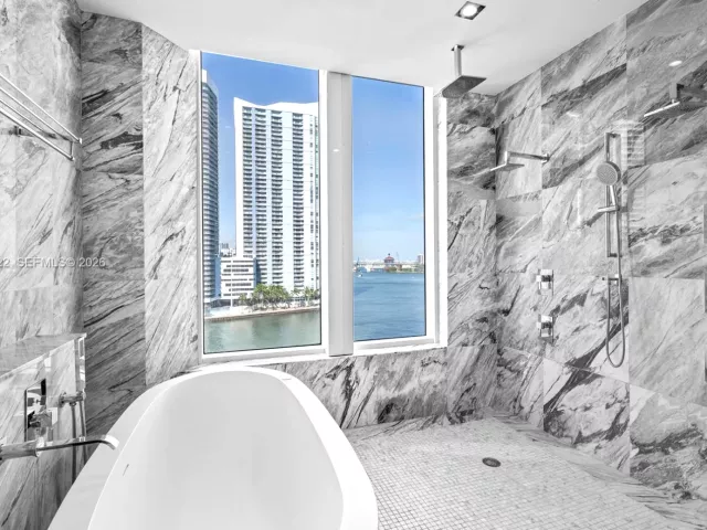 Продажа квартиры #803 - фото 6888938