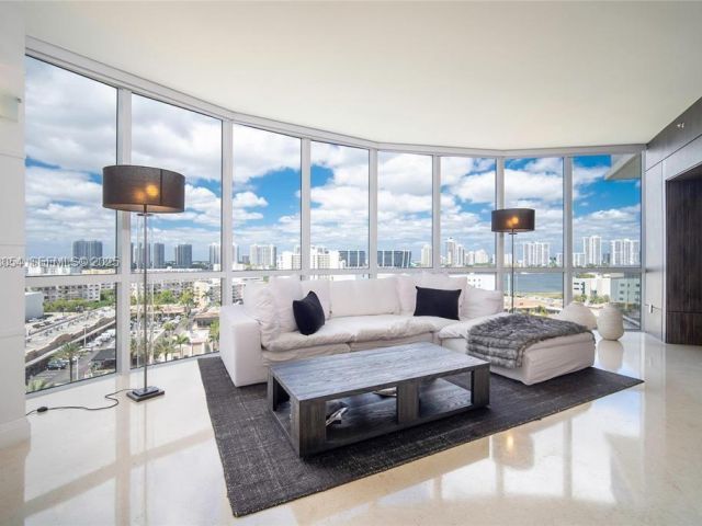 Продажа квартиры #1101 - фото 6879784