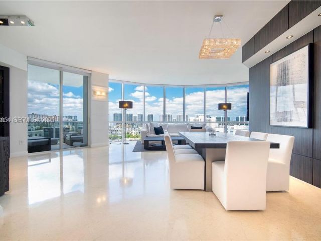 Продажа квартиры #1101 - фото 6879787