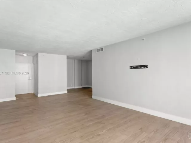 Продажа квартиры #1145 - фото 6879272