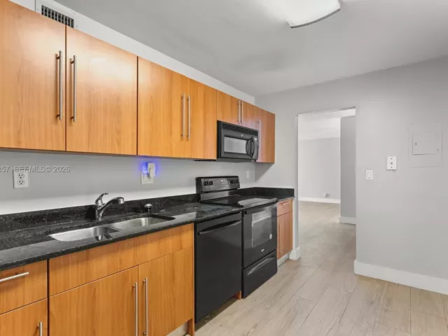 Продажа квартиры #1145 - фото 6879277