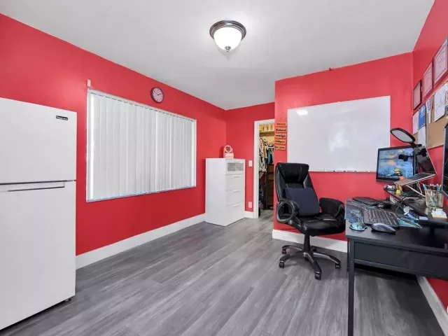 Продажа дома по адресу 2535 Sherman Street - фото 9350799