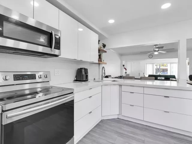 Продажа дома по адресу 2535 Sherman Street - фото 9350789