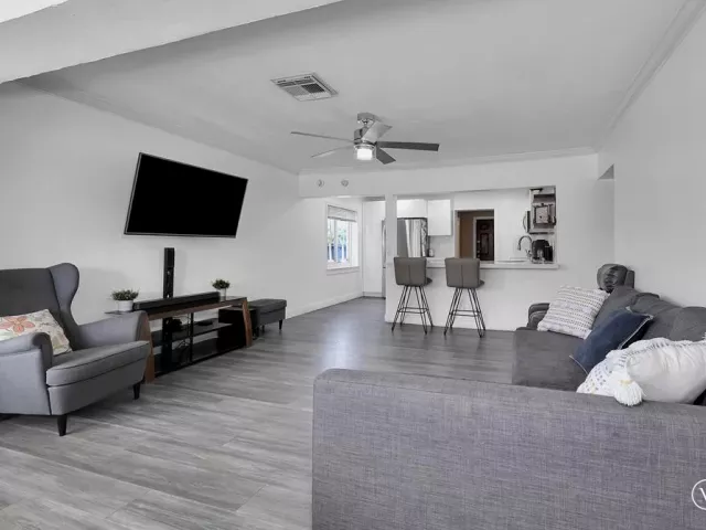 Продажа дома по адресу 2535 Sherman Street - фото 9350791