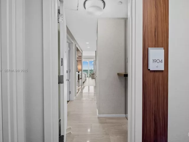 Продажа квартиры #R1904 - фото 6880083