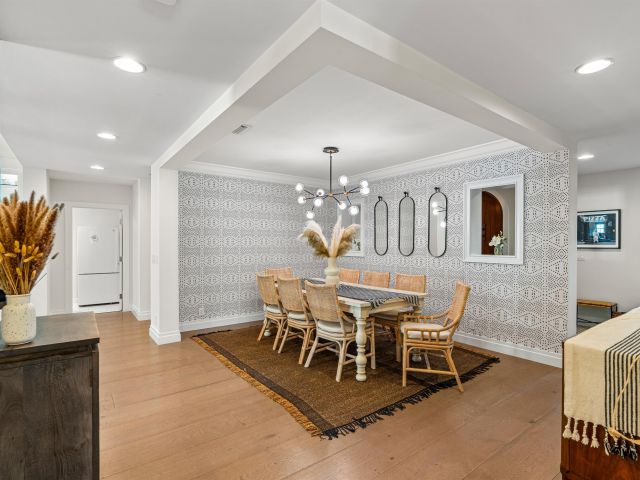 Продажа дома по адресу 399 Florenada Terrace - фото 6909738