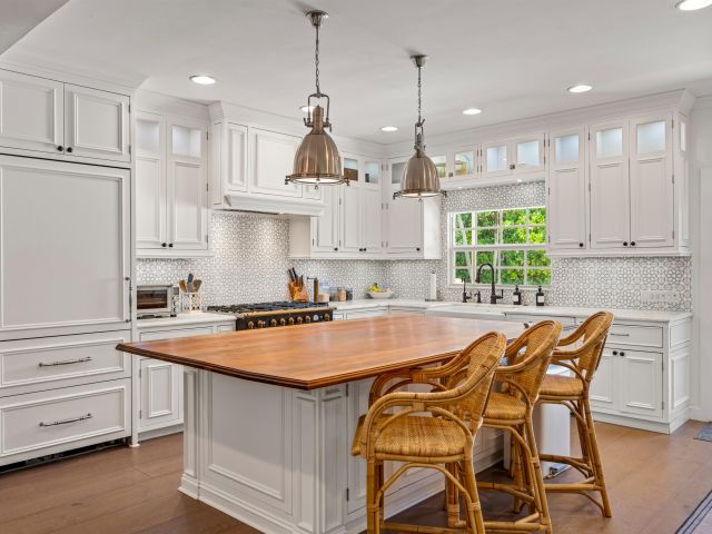 Продажа дома по адресу 399 Florenada Terrace - фото 6909739