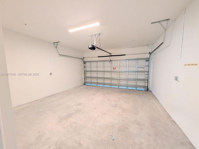 Дом в аренду по адресу 15557 SW 280TH STREET 4 - фото 7471248