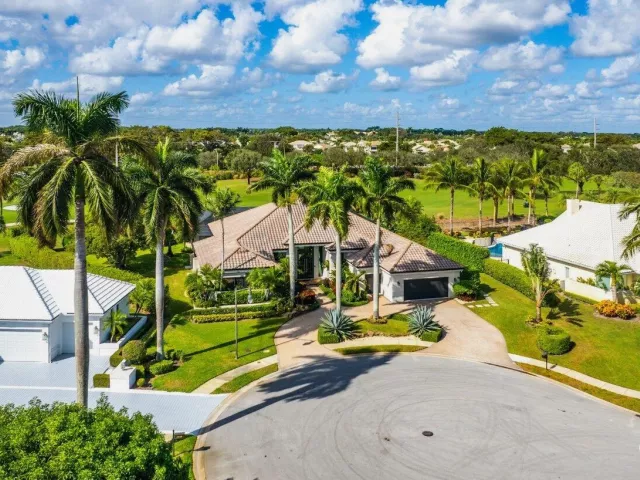 Продажа дома по адресу 4848 Chamal Circle - фото 9039170