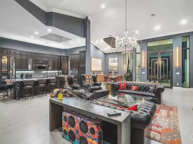 Продажа дома по адресу 4848 Chamal Circle - фото 9039185