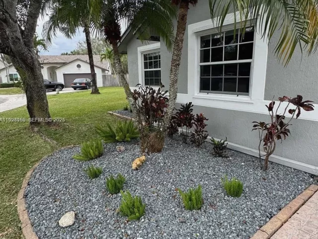 Дом в аренду по адресу 8965 SW 59th Ct 0 - фото 6884339