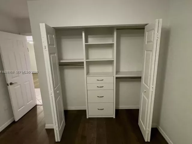 Дом в аренду по адресу 8965 SW 59th Ct 0 - фото 6884336