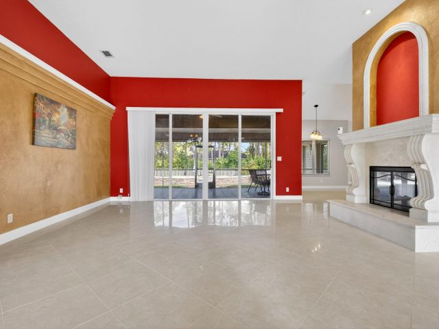 Продажа дома по адресу 13089 86th Road N - фото 6894054