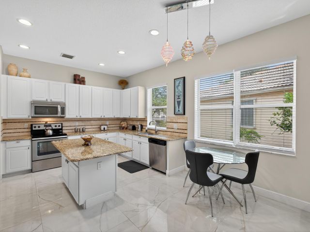 Дом в аренду по адресу 5103 N San Andros - фото 6894006