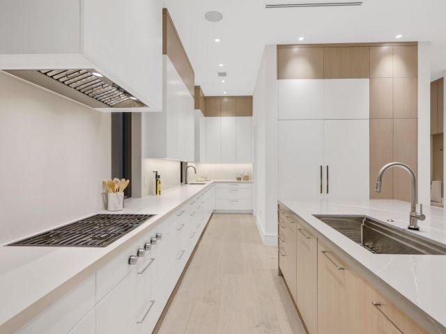 Продажа дома по адресу 340 Grove Place - фото 6880961