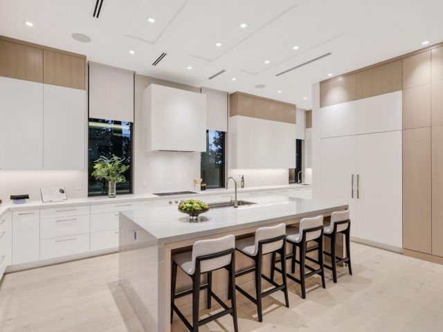 Продажа дома по адресу 340 Grove Place - фото 6880965