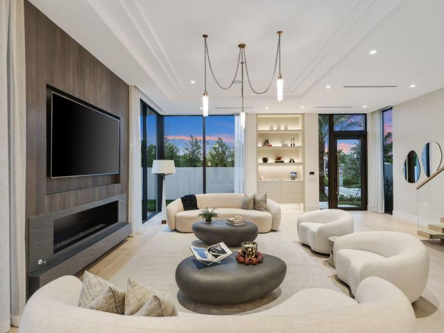 Продажа дома по адресу 340 Grove Place - фото 6880970