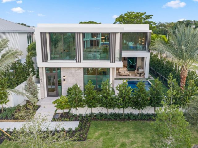 Продажа дома по адресу 340 Grove Place - фото 6880978