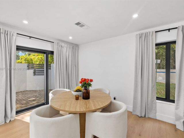 Продажа дома по адресу 21216 Harbor Way 158-15 - фото 6883814