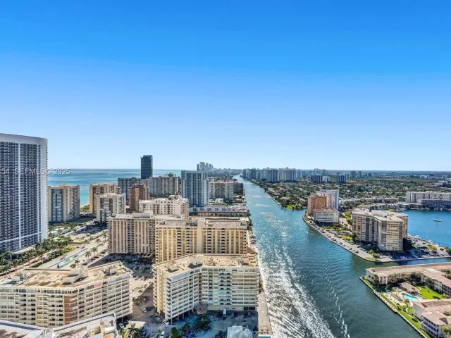 Квартира в аренду номерR1108 - фото 6881979