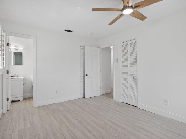 Продажа дома по адресу 208 NE 14th Avenue - фото 6898611