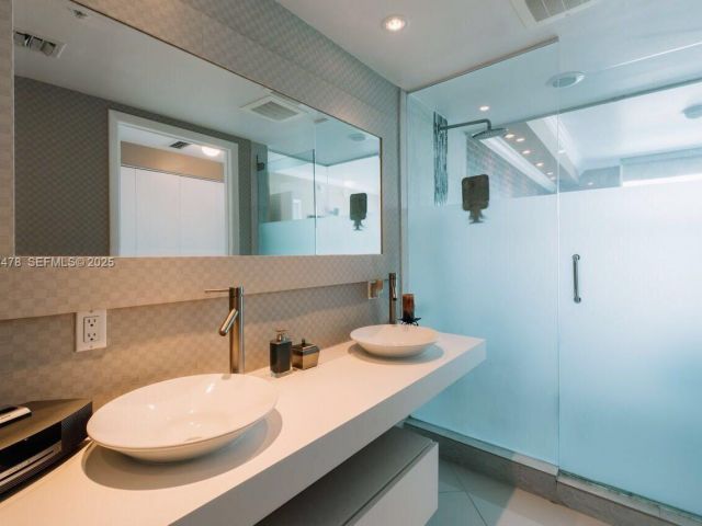 Продажа квартиры #1512 - фото 6887190