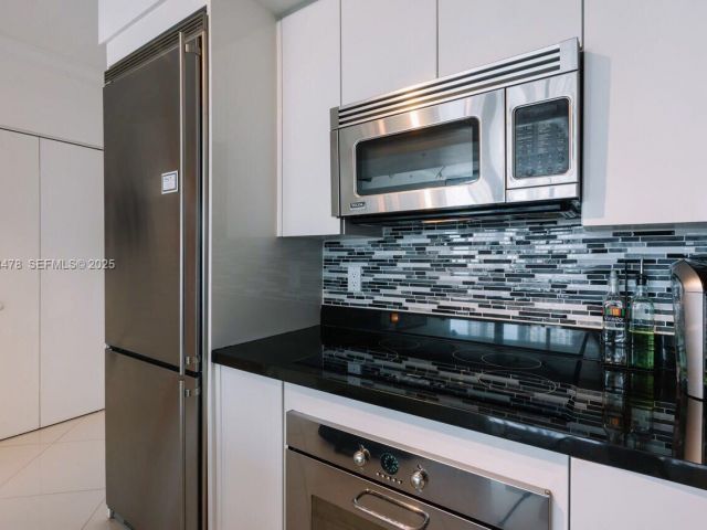 Продажа квартиры #1512 - фото 6887193