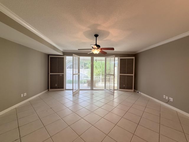 Дом в аренду по адресу 2205 Telogia Court - фото 6893973