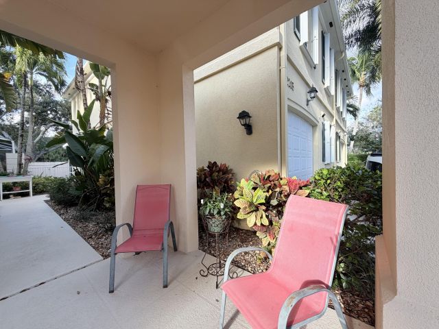 Дом в аренду по адресу 2205 Telogia Court - фото 6893978