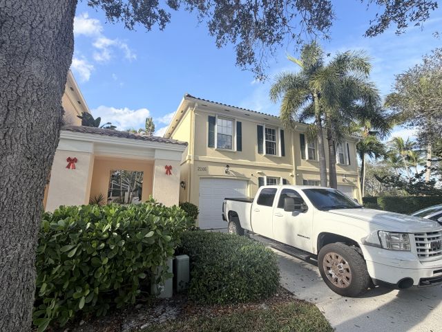 Дом в аренду по адресу 2205 Telogia Court - фото 6893979