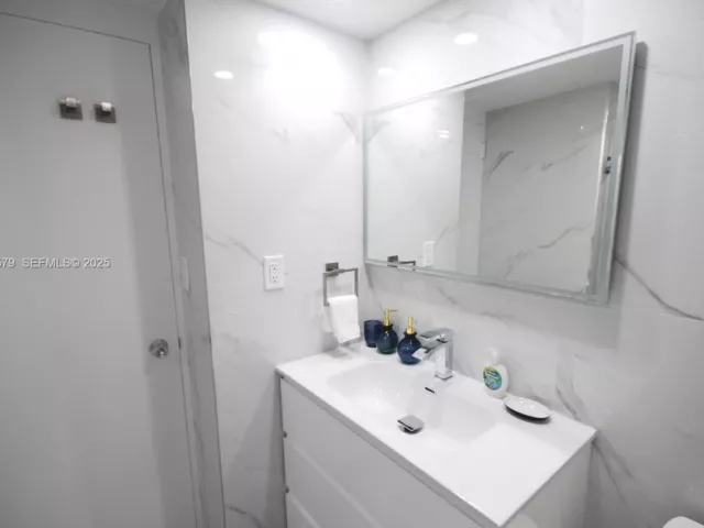 Квартира в аренду номер - фото 6883511