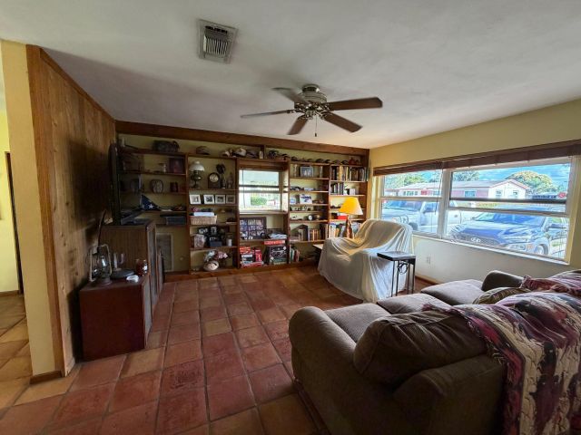 Продажа дома по адресу 813 Burch Drive - фото 6893943